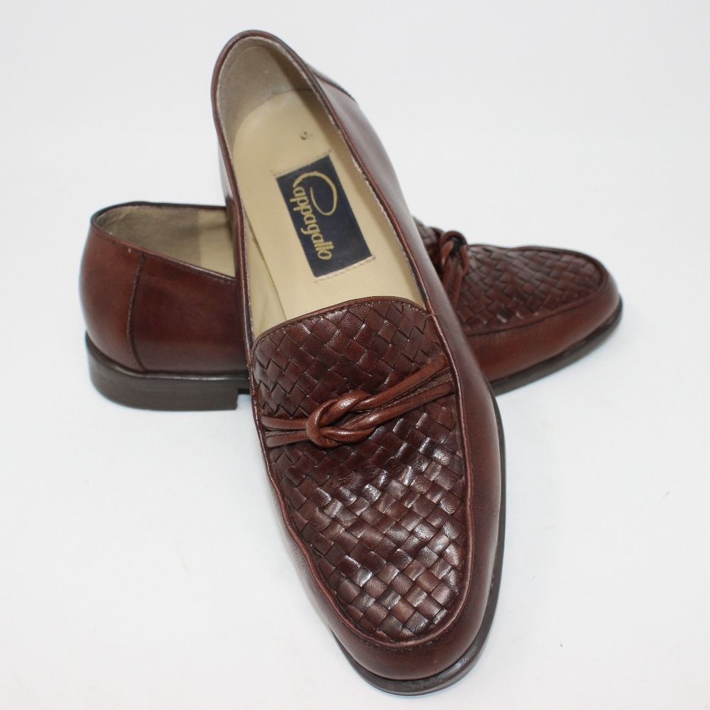 Pappagallo Women's 6M Basket Weave Leather Loafers